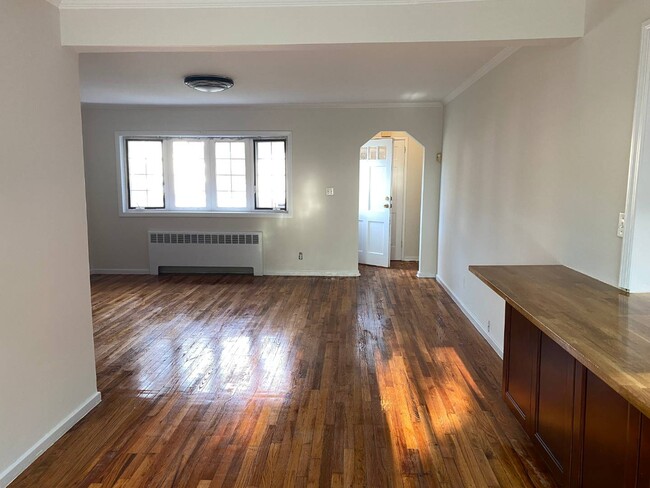 Building Photo - 202 Gibson Blvd