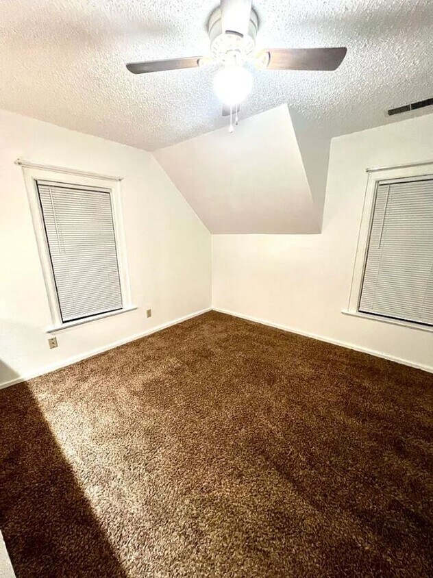 Primary Photo - 1022 S 23rd St