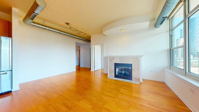 Foto del edificio - 909 W Washington Blvd