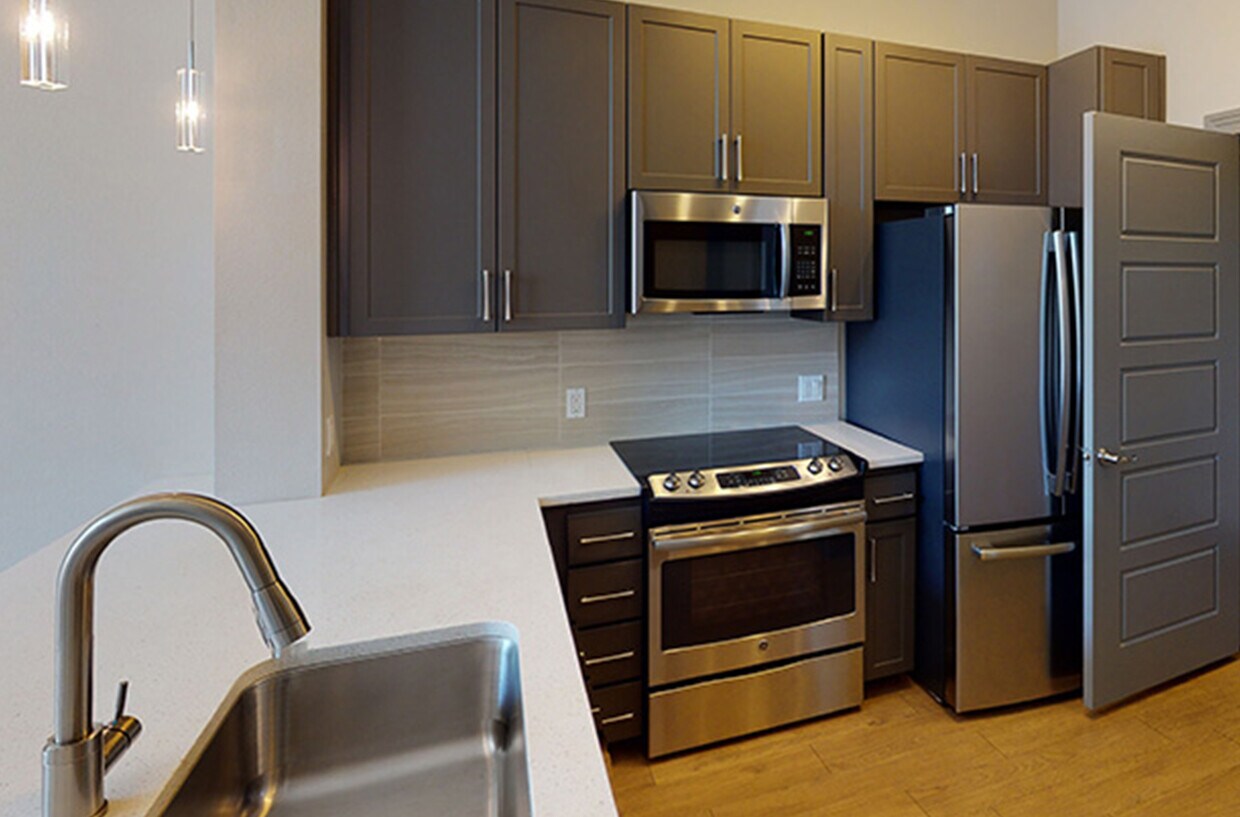Photo - District at Biltmore Apartments