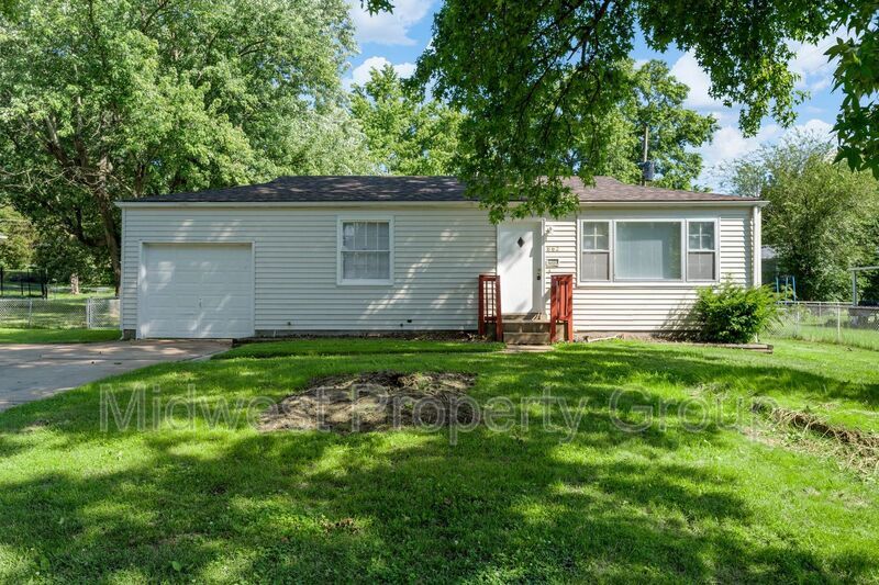 Foto principal - 662 Gleason Dr