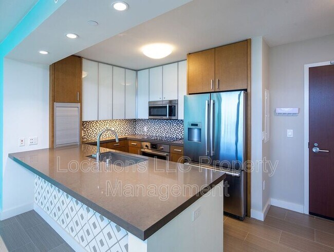 Building Photo - 600 Ala Moana Blvd