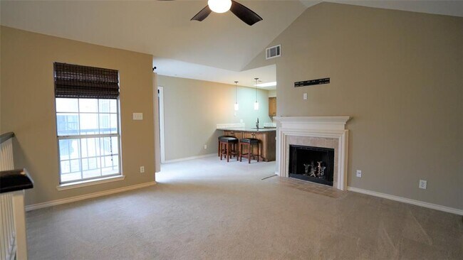 Building Photo - 6220 Bentwood Trail
