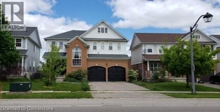 Building Photo - 120 Blackburn Dr