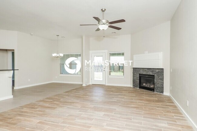 Building Photo - 10312 Glover River Dr