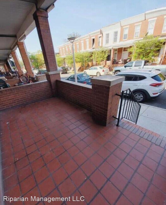 Building Photo - 3 br, 1 bath House - 629 N Robinson St