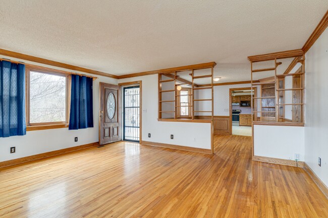 Foto del edificio - 160 Dellway Dr