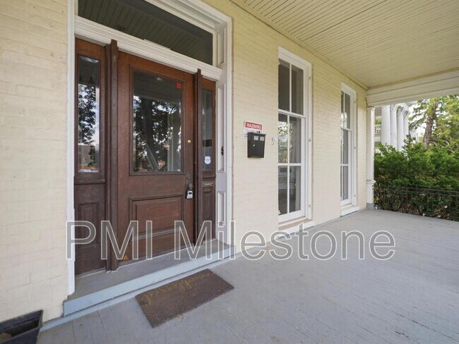 Foto del edificio - 323 N Potomac St