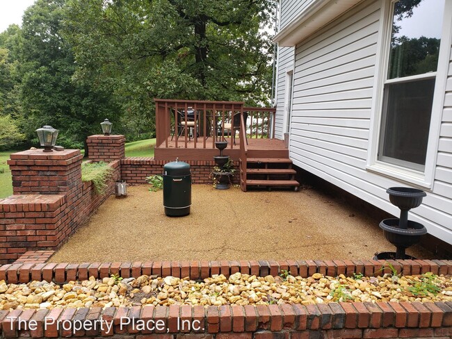 Building Photo - 3 br, 2.5 bath House - 105 Dominion Drive