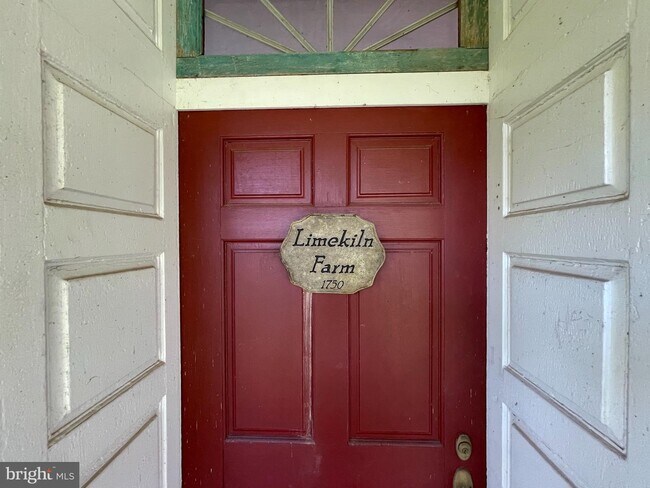 Building Photo - 105 Limekiln Ln