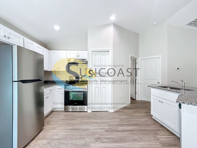 Building Photo - 9473 N Athenia Dr