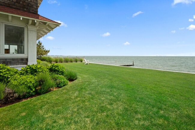 Foto del edificio - 118 Middle Beach Rd