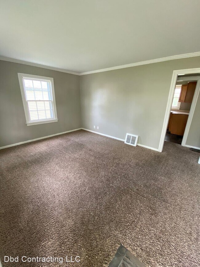 Building Photo - 3 br, 1 bath House - 4013 Monroe St