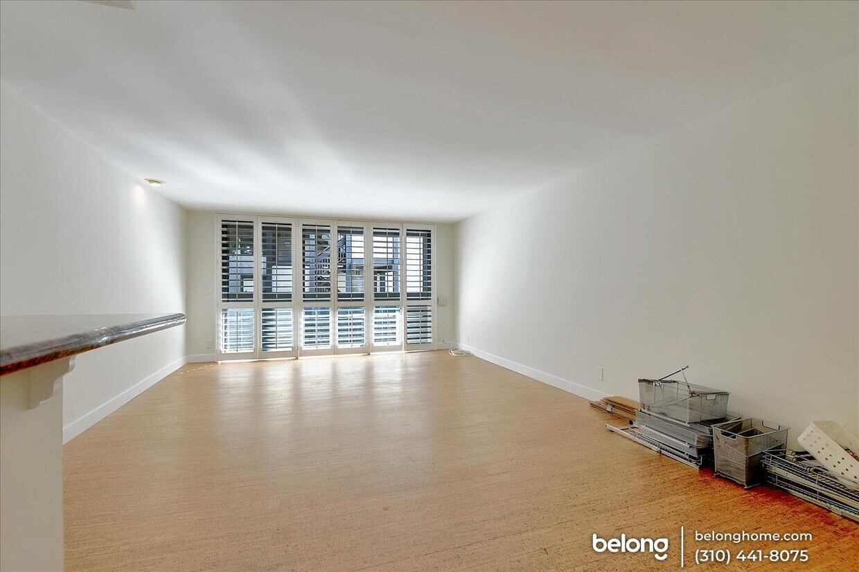 8640 Gulana Ave Unit J2002, Playa Del Rey, CA 90293 Condo for Rent in