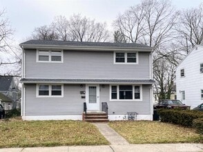 Building Photo - 34 Cedar Ave