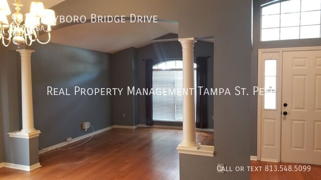 Foto del edificio - 9831 Bayboro Bridge Dr