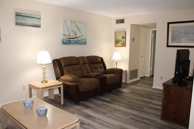 Foto del edificio - 16 Vista Palm Ln