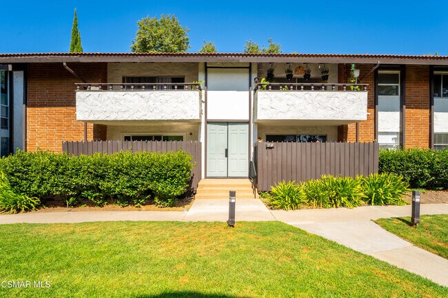 Foto del edificio - 31552 Agoura Rd