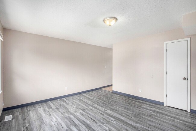 Foto del edificio - Beautiful 2-bedroom Duplex in the heart of...
