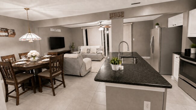Foto del edificio - Beautiful 3 Bed, 2.5 Bath