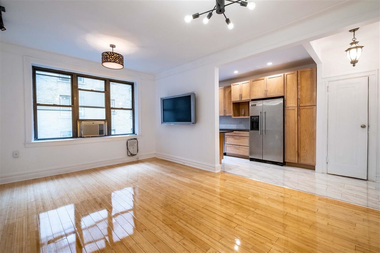 Foto principal - 131 Kensington Ave