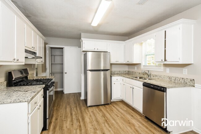 Building Photo - 124 Fox Ridge Ct, Dallas, GA 30157