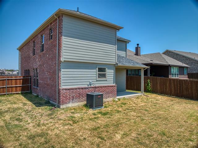 Building Photo - 2813 Belmont Dr