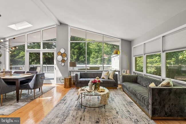 Foto del edificio - 7713 Arrowood Ct