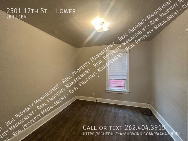 Building Photo - Two Bedroom Lower