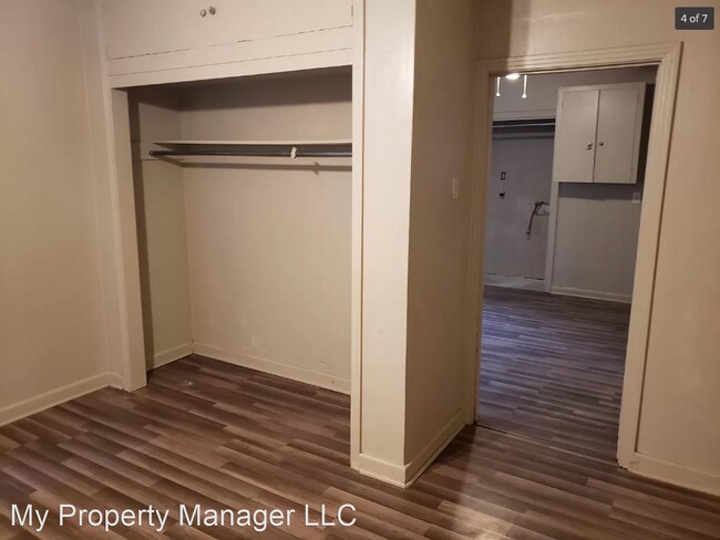 Building Photo - 3 br, 1 bath House - 2642 Woodford Street