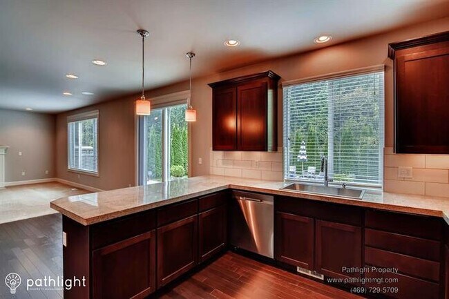 Foto del edificio - 17829 120th Street Court East, Bonney Lake...