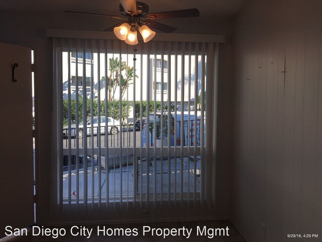 Foto del edificio - 3980 Crown Point Dr