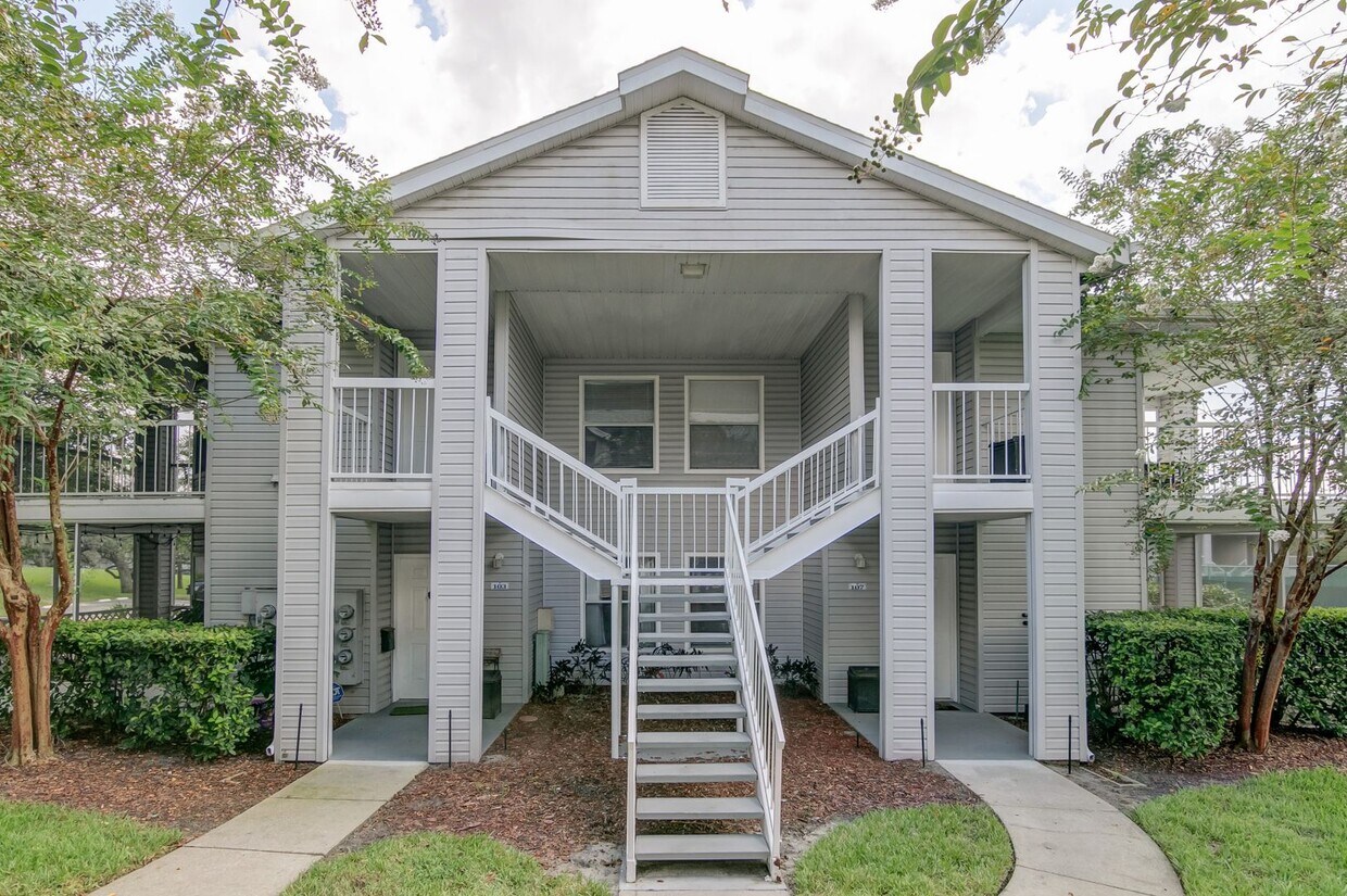 Primary Photo - For Rent: 1 Bed / 1 Bath Condo at Regency ...