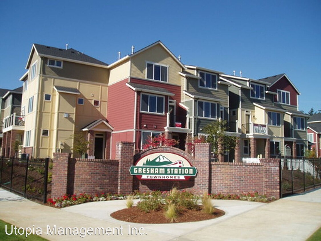 Foto principal - 3 br, 3.5 bath House - 830 NW Council Drive