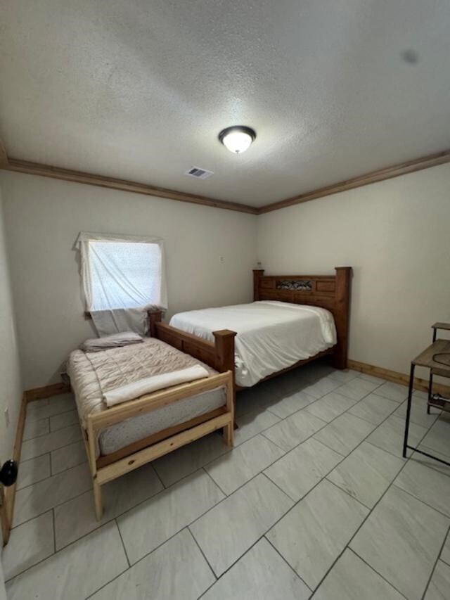 Foto del edificio - 9500 Bissell Rd