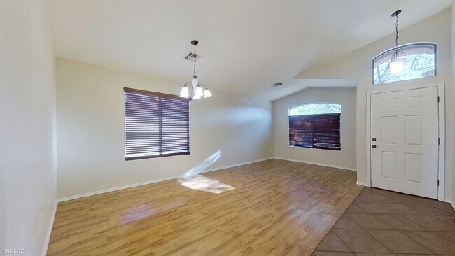 Building Photo - 4 br, 2 bath House - 8341 South Egyptian D...