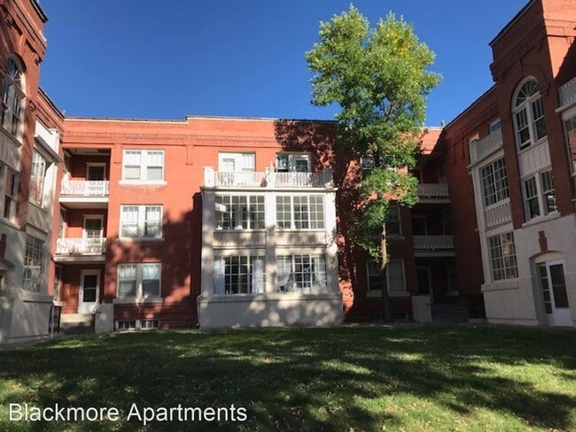 Building Photo - 120 S Black Ave