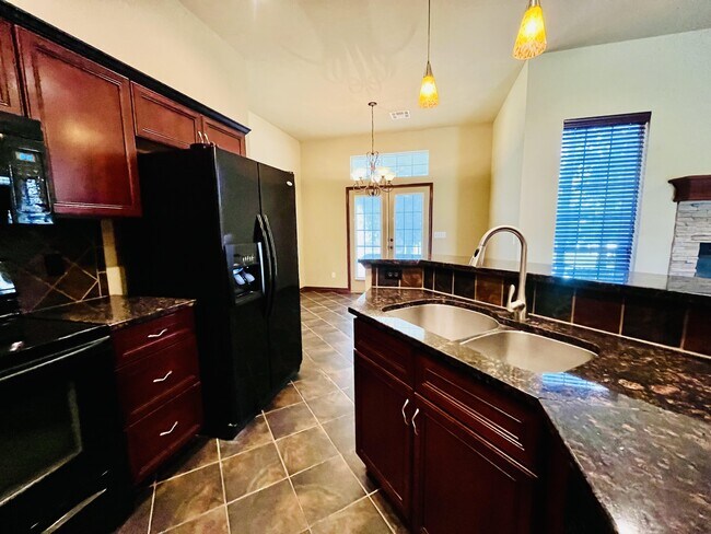 Foto del edificio - 5301 Fawn Run