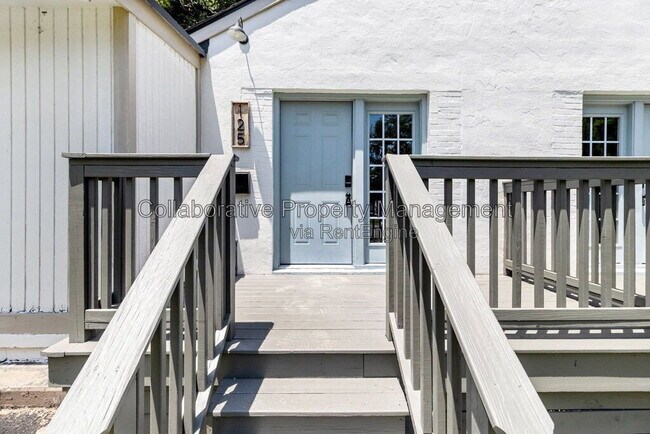 Foto del edificio - 125 Hibiscus Ave