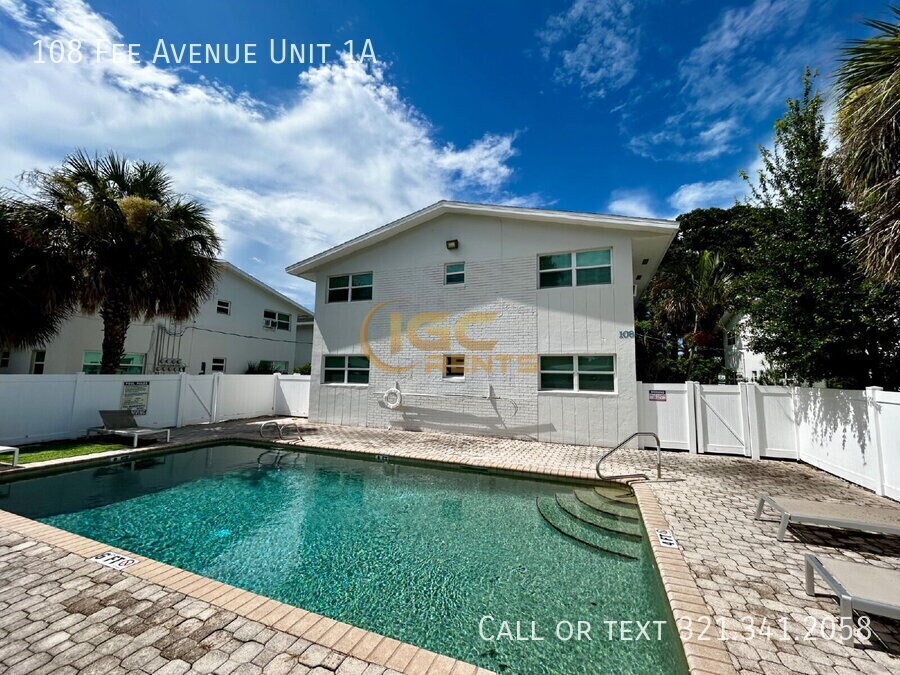 Foto principal - 108 E Fee Ave