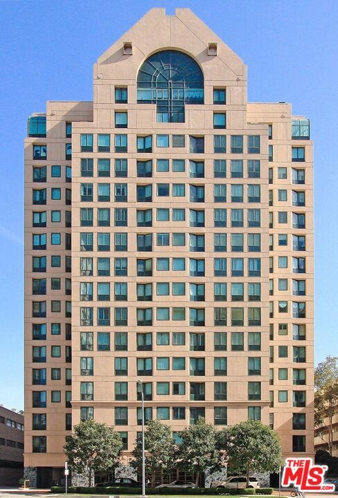 Foto del edificio - 10520 Wilshire Blvd