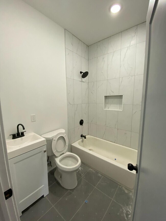 Foto del edificio - 3213 W Susquehanna Ave