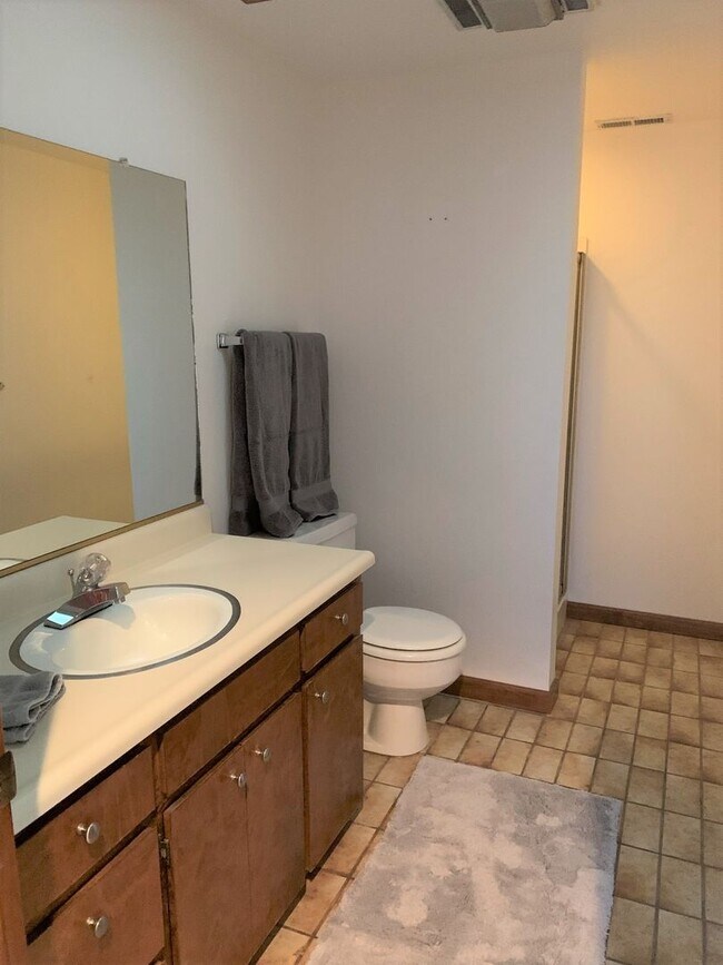 Foto del edificio - Lake Oroville Lake House with Spectacular Views!