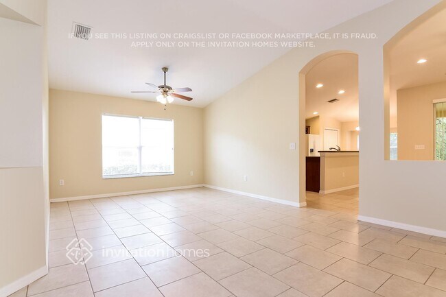 Building Photo - 13037 Old Florida Cir