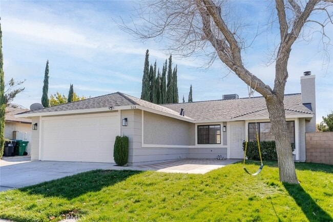 Foto del edificio - 514 E Ave J 9