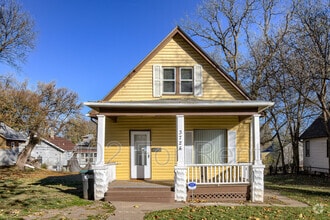 Building Photo - 3724 Grand Ave