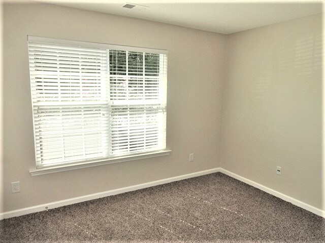 Building Photo - 1486 Hampton View Court