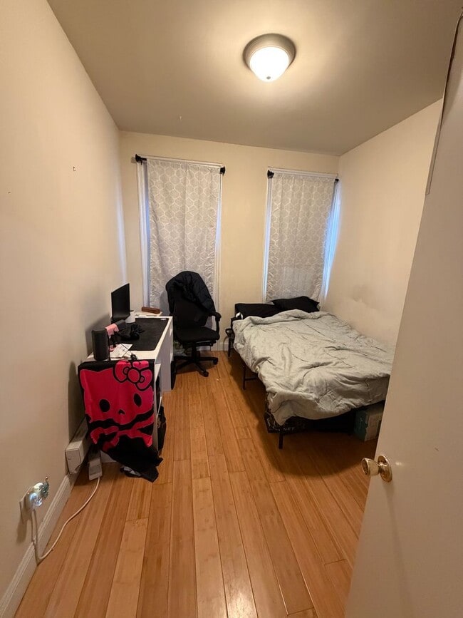 Photo - 1630 N Sydenham St Townhome