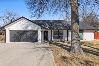 Building Photo - 1505 Aspen Ct