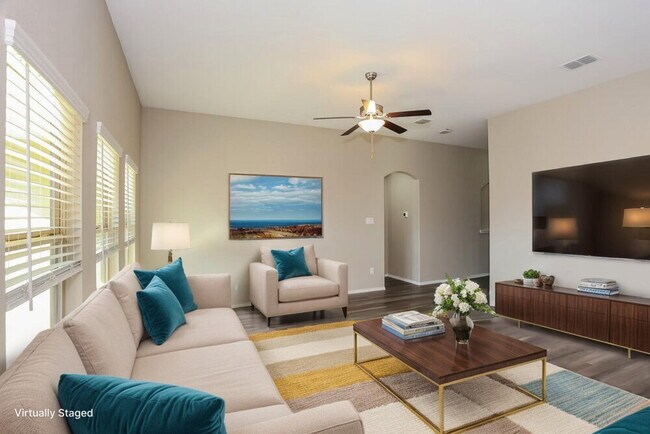 Foto del edificio - 14425 Jaycee Ln